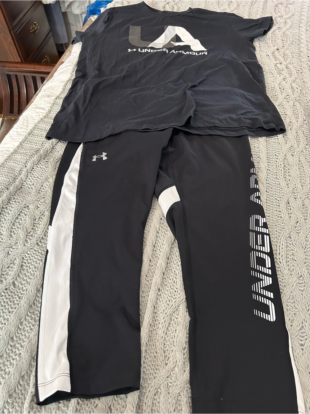 Under Armour Black Compression Crop Leggings with White Logo